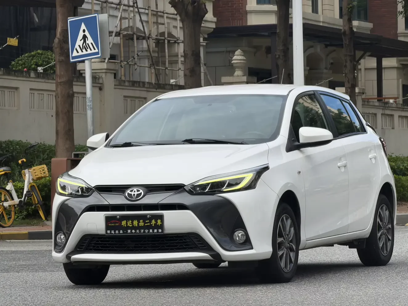 Toyota Yaris L