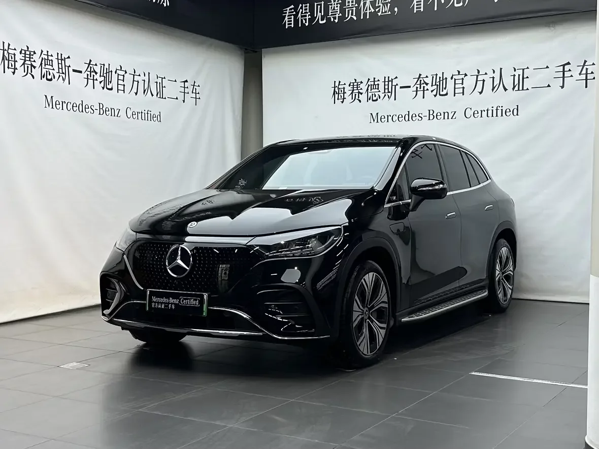 Mercedes-Benz EQE SUV 2025