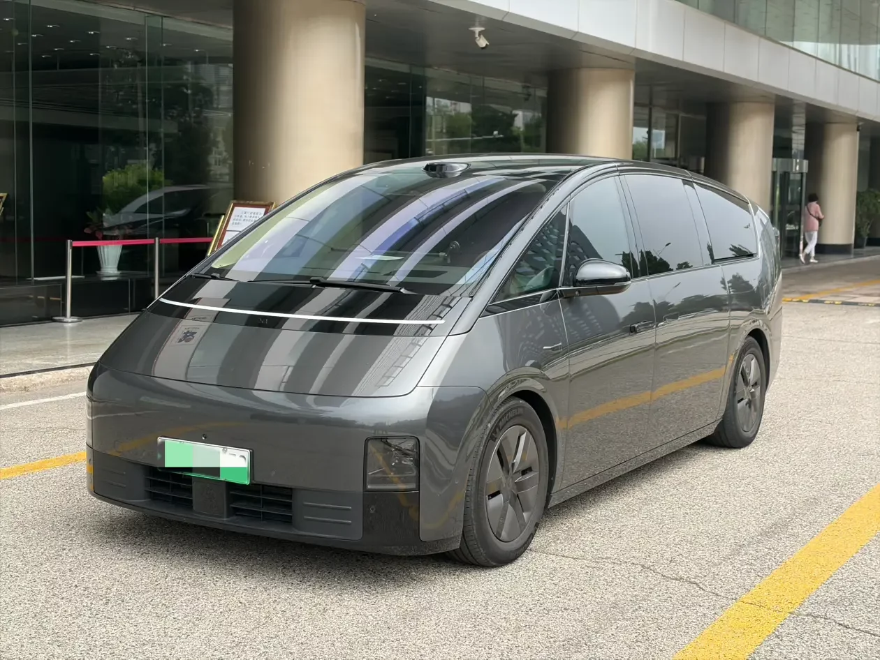 Lixiang MEGA 2026