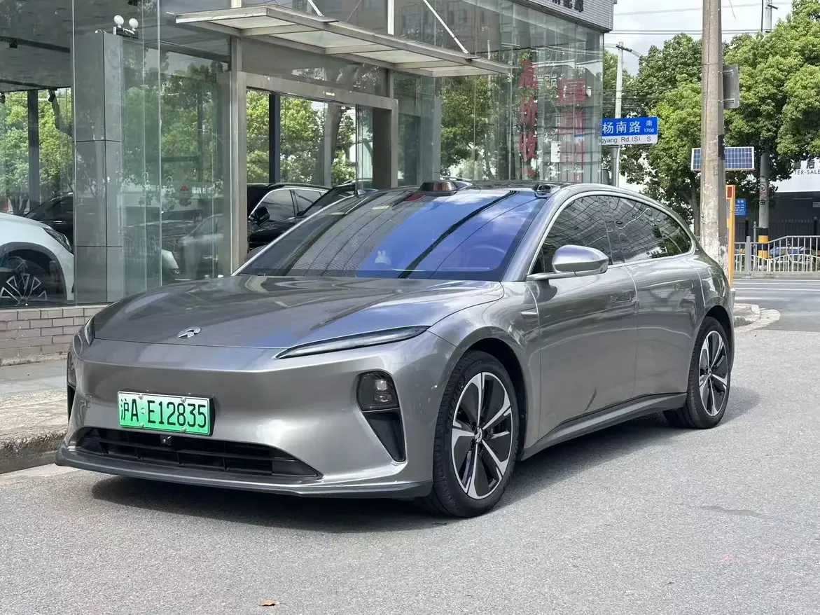 NIO ET5T 2023