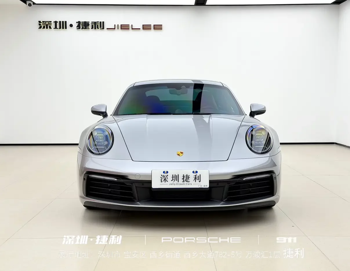 Porsche 911