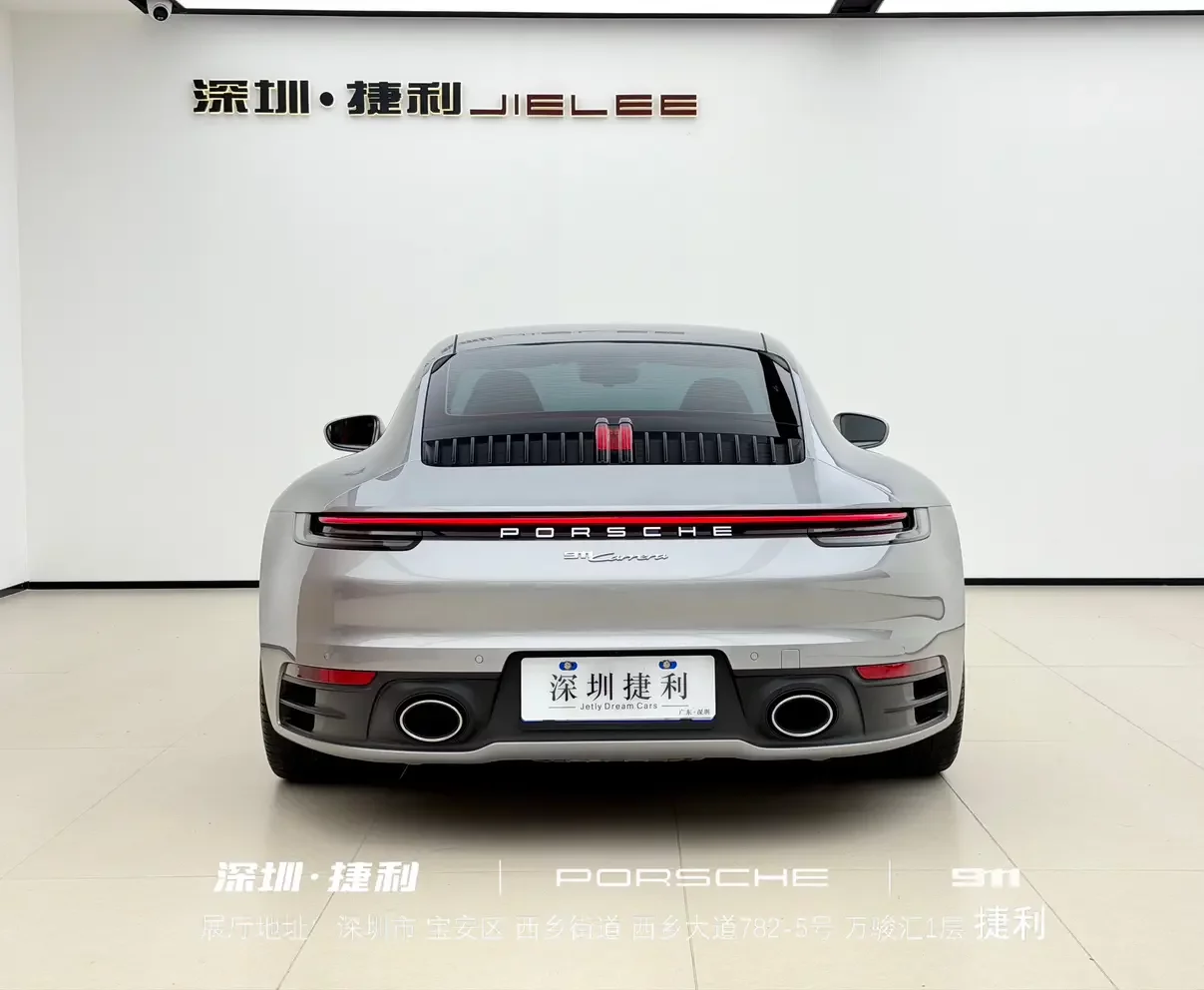 Porsche 911