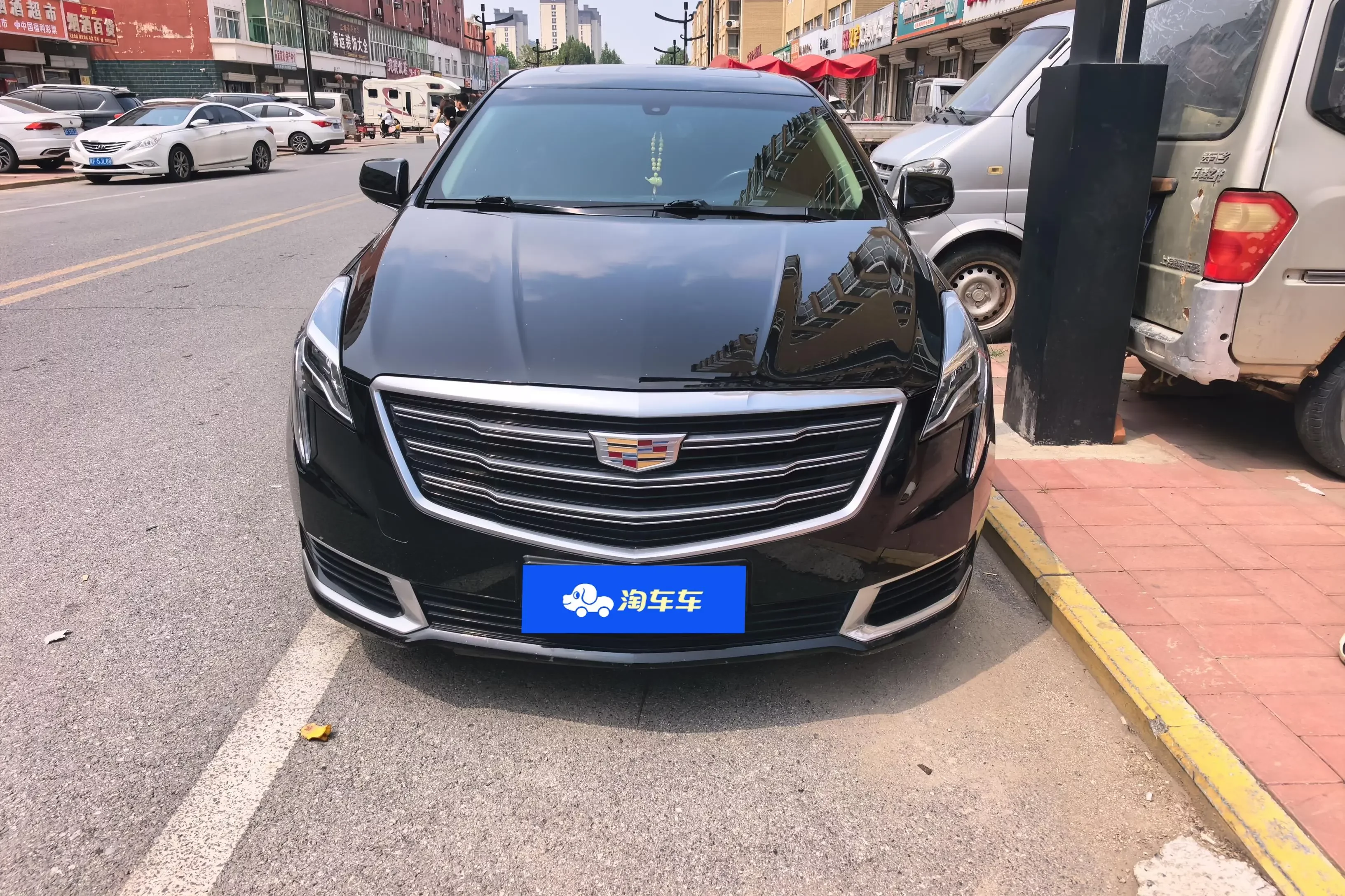 Cadillac XTS