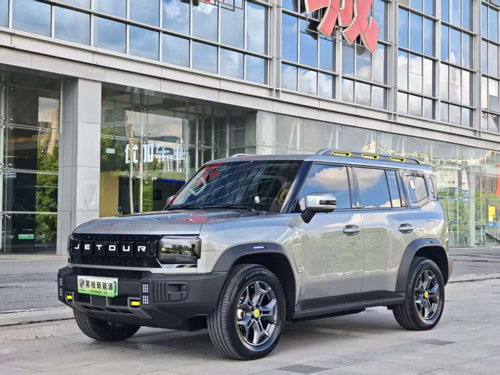 Jietu Shanhai Jetour Traveler C-DM  из Китая