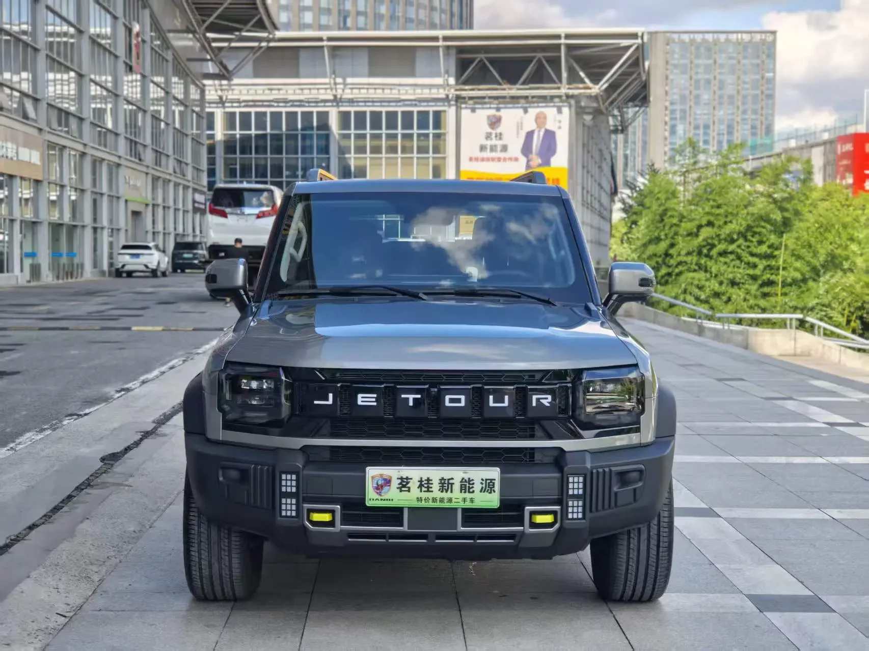 Jietu Shanhai Jetour Traveler C-DM  из Китая