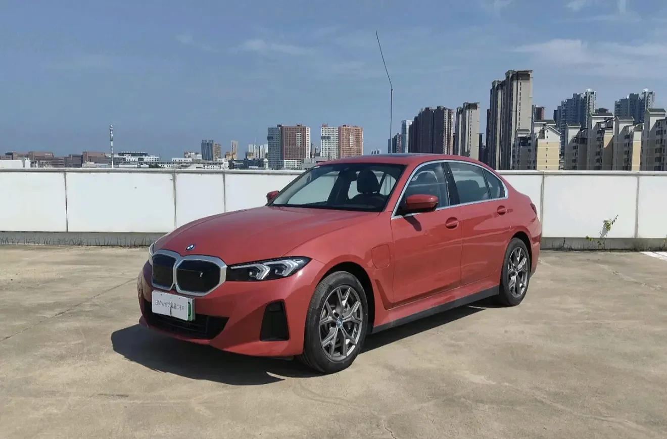 BMW i3  из Китая