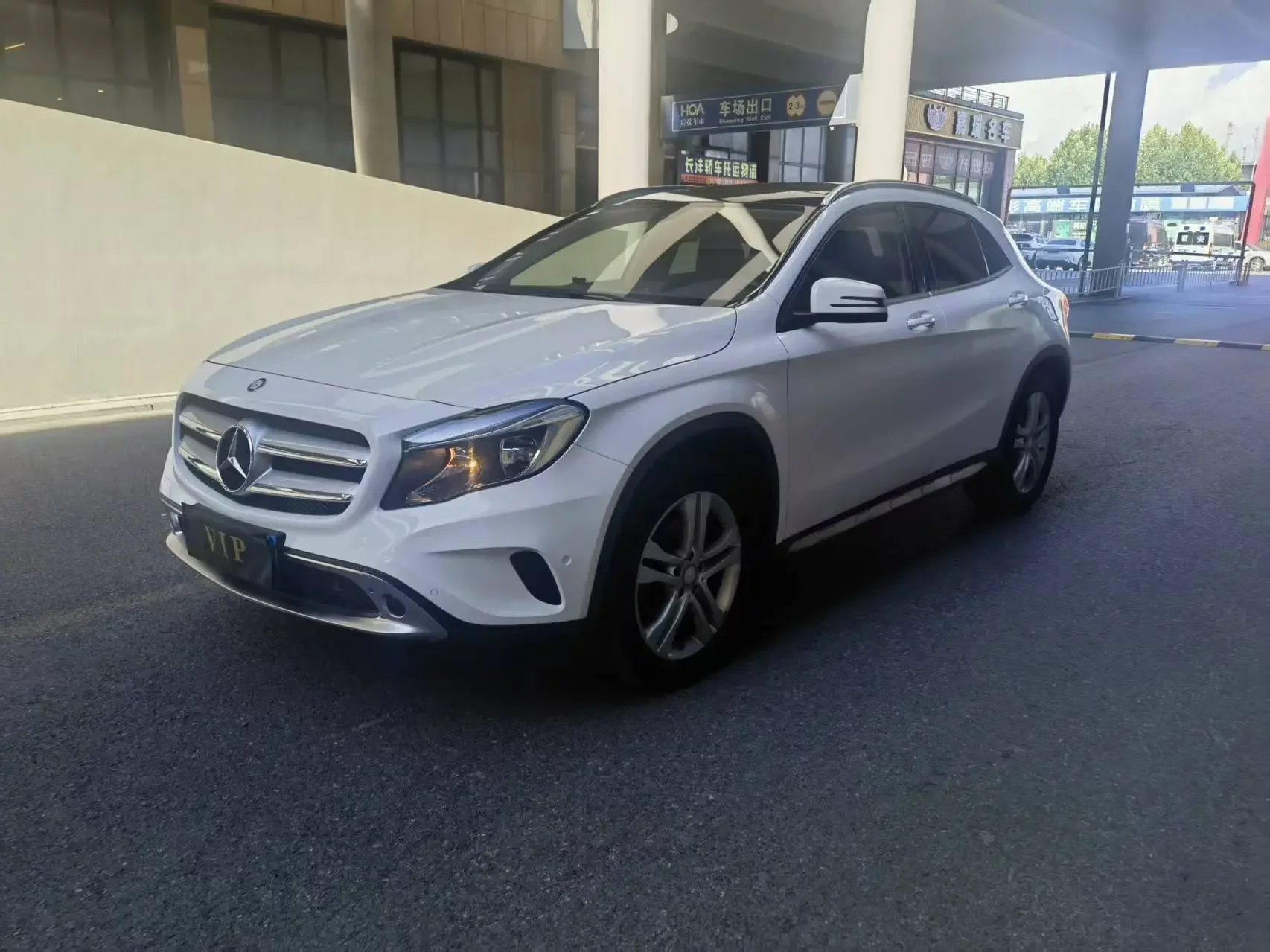 Mercedes-Benz GLA