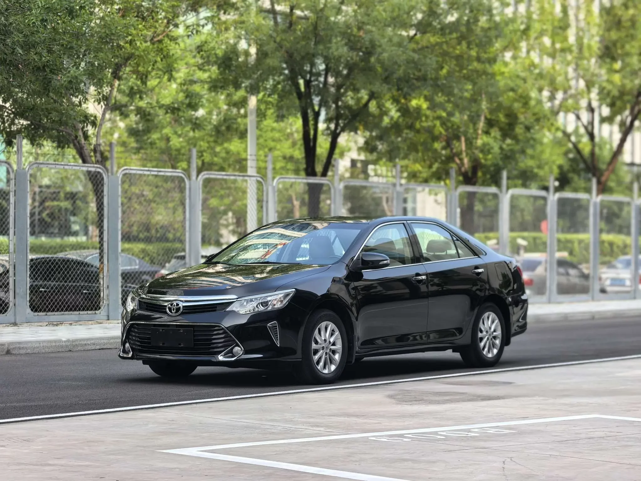 Toyota Camry 2016