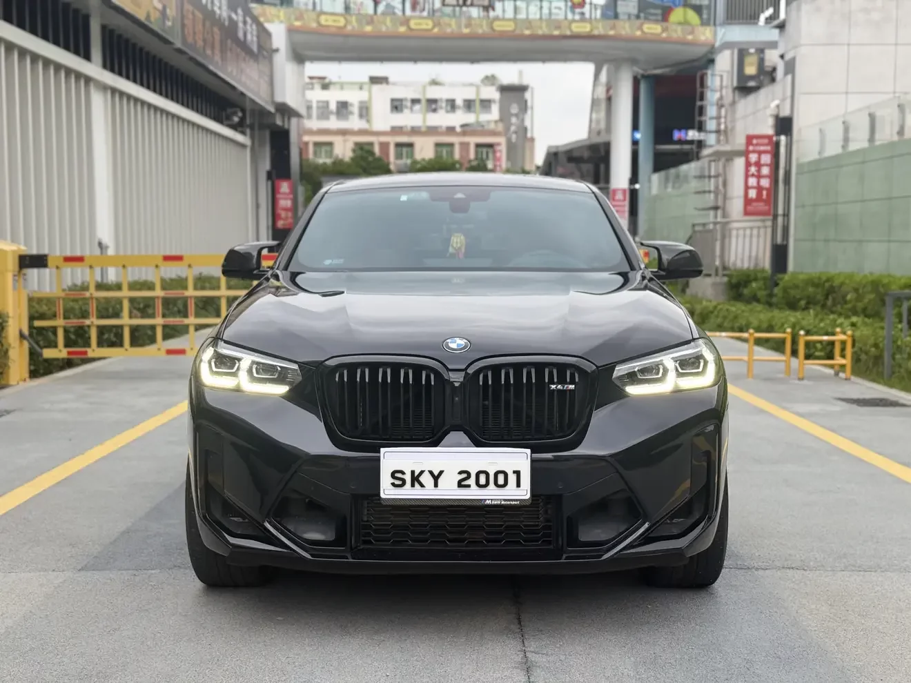 BMW X4 M  из Китая