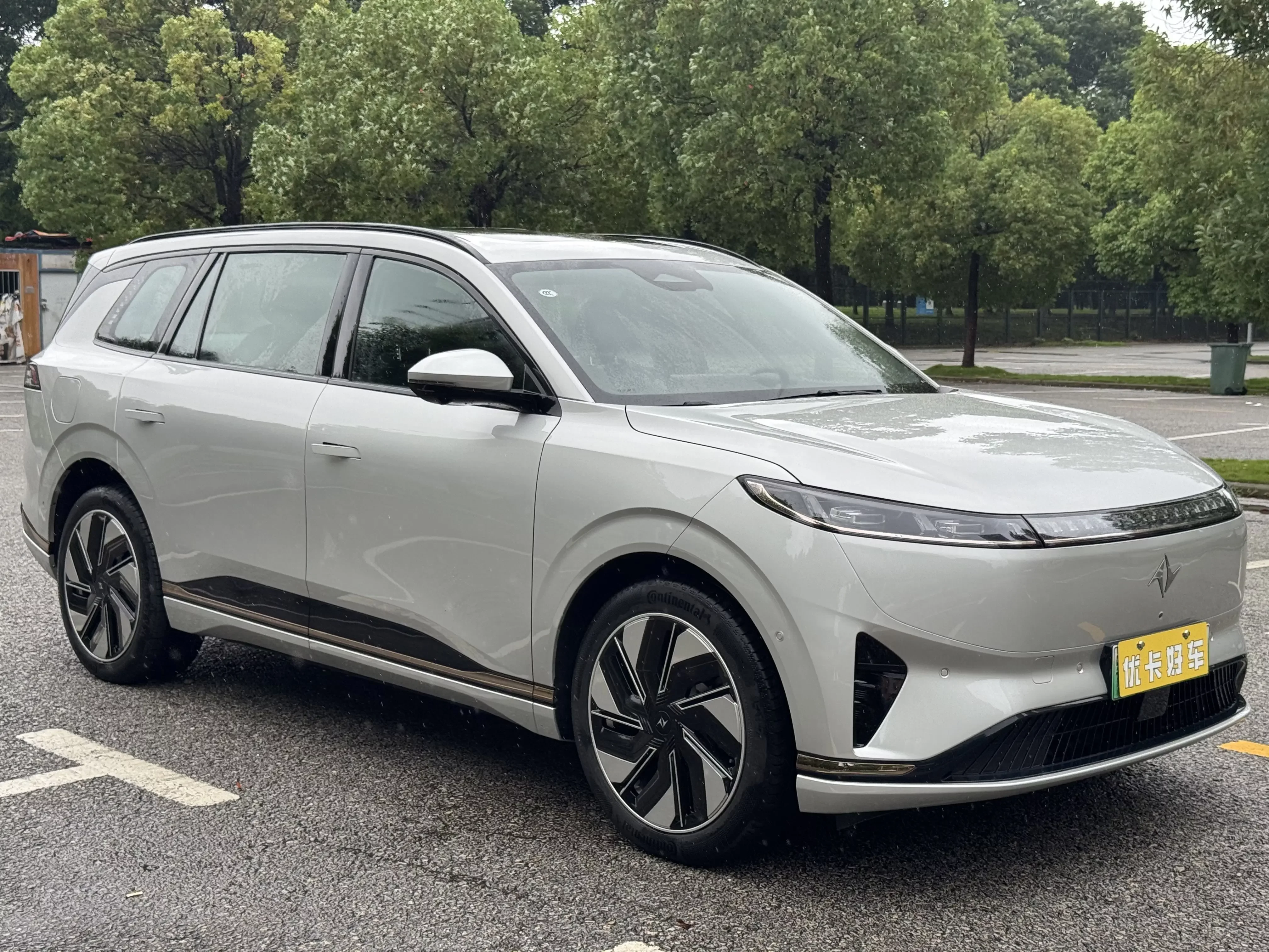 Dongfeng Yipai 008