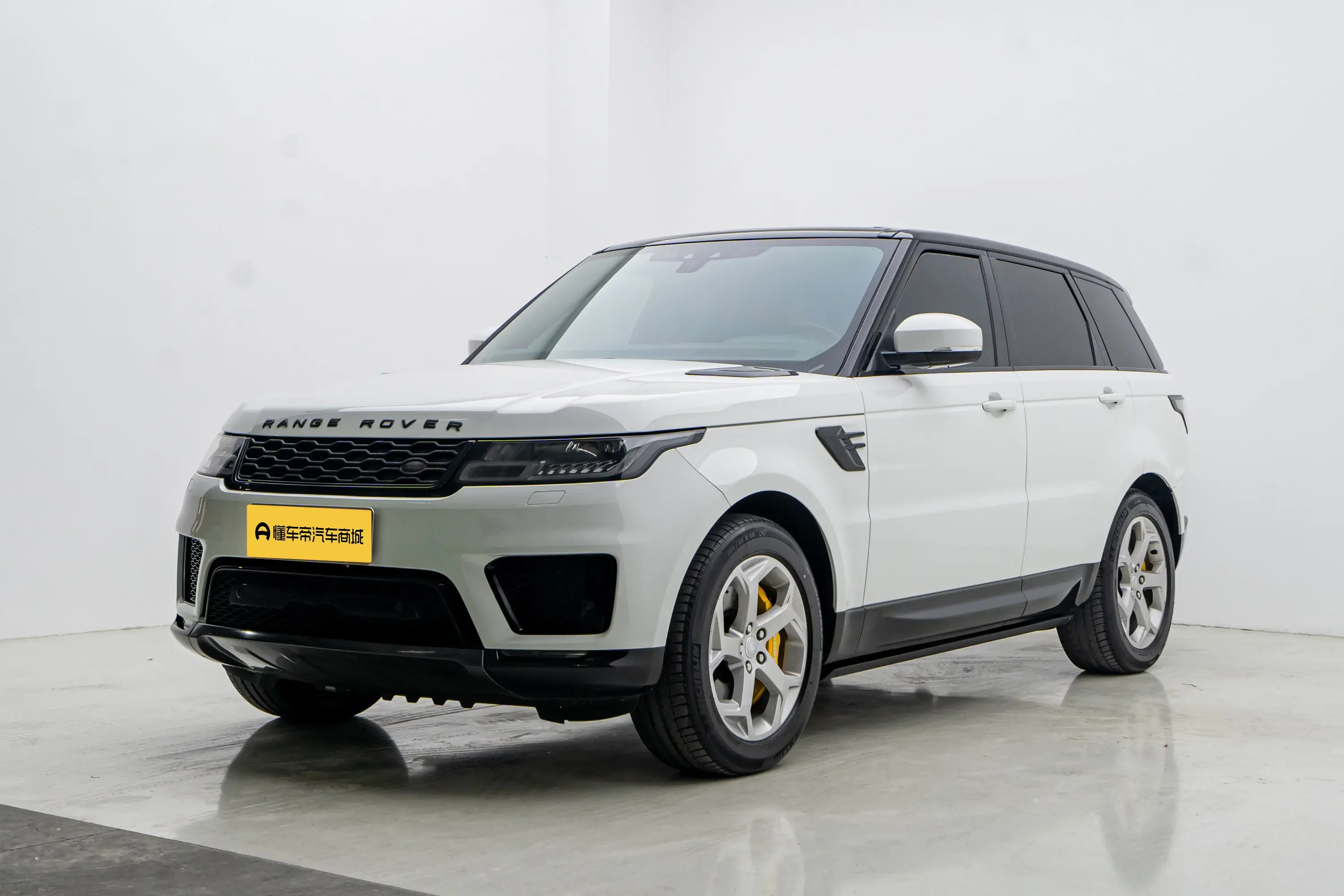 Land Rover Range Rover Sport PHEV  из Китая