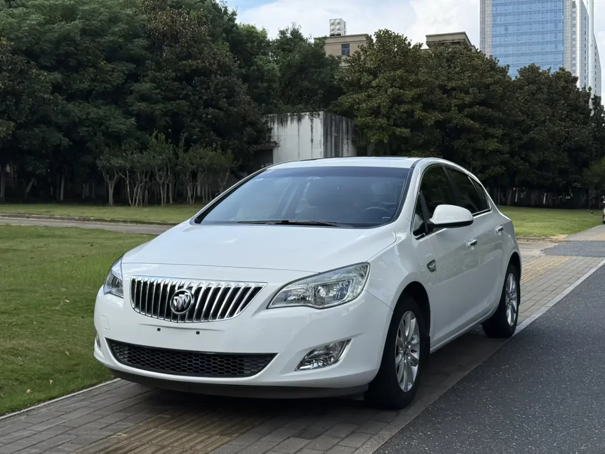 Buick Yinglang