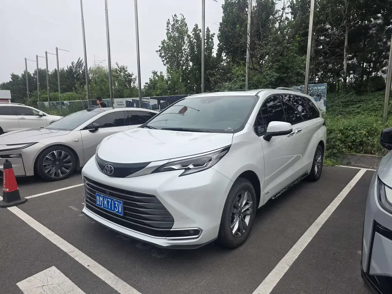 Toyota Sienna 2025
