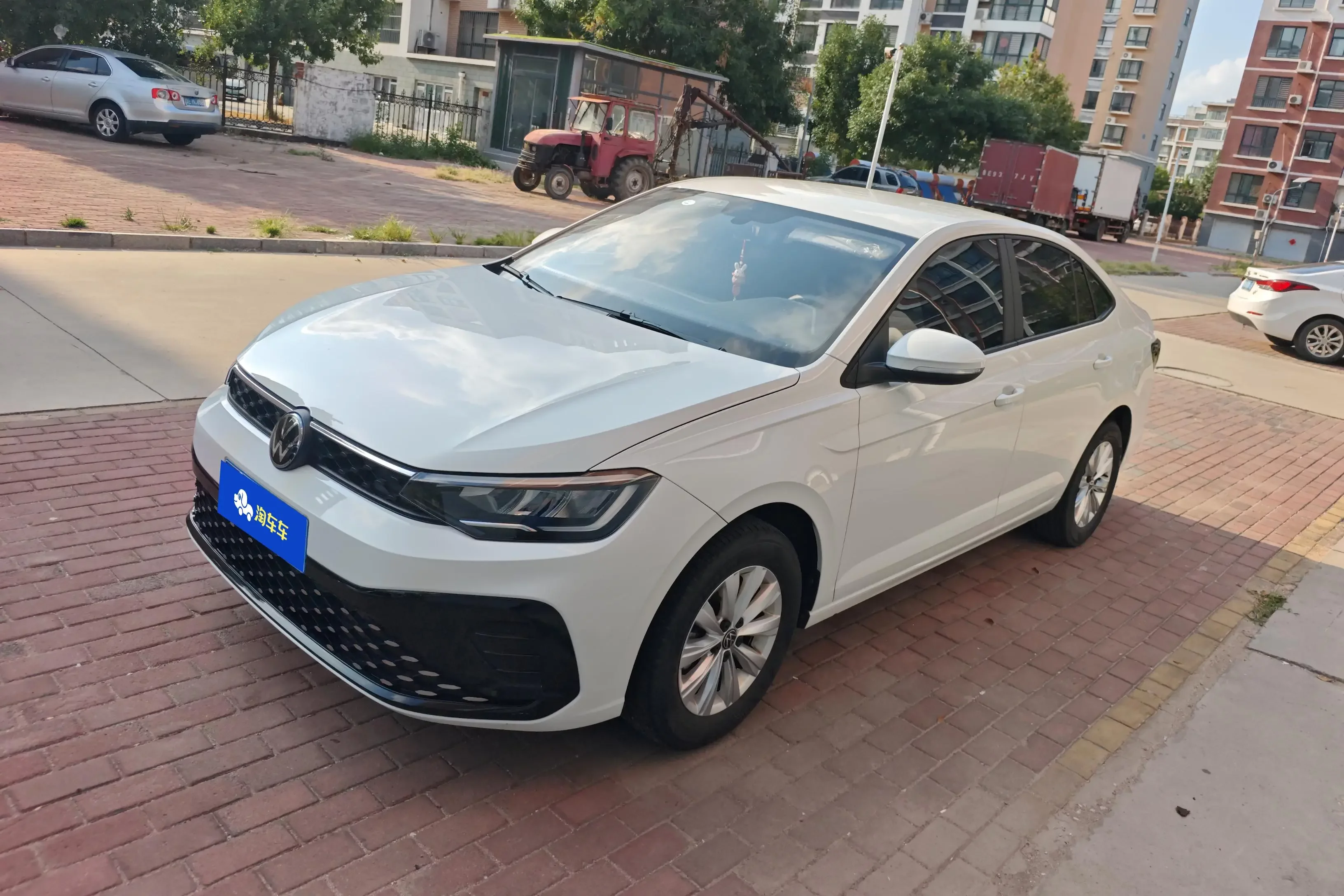 Volkswagen Lavida  из Китая