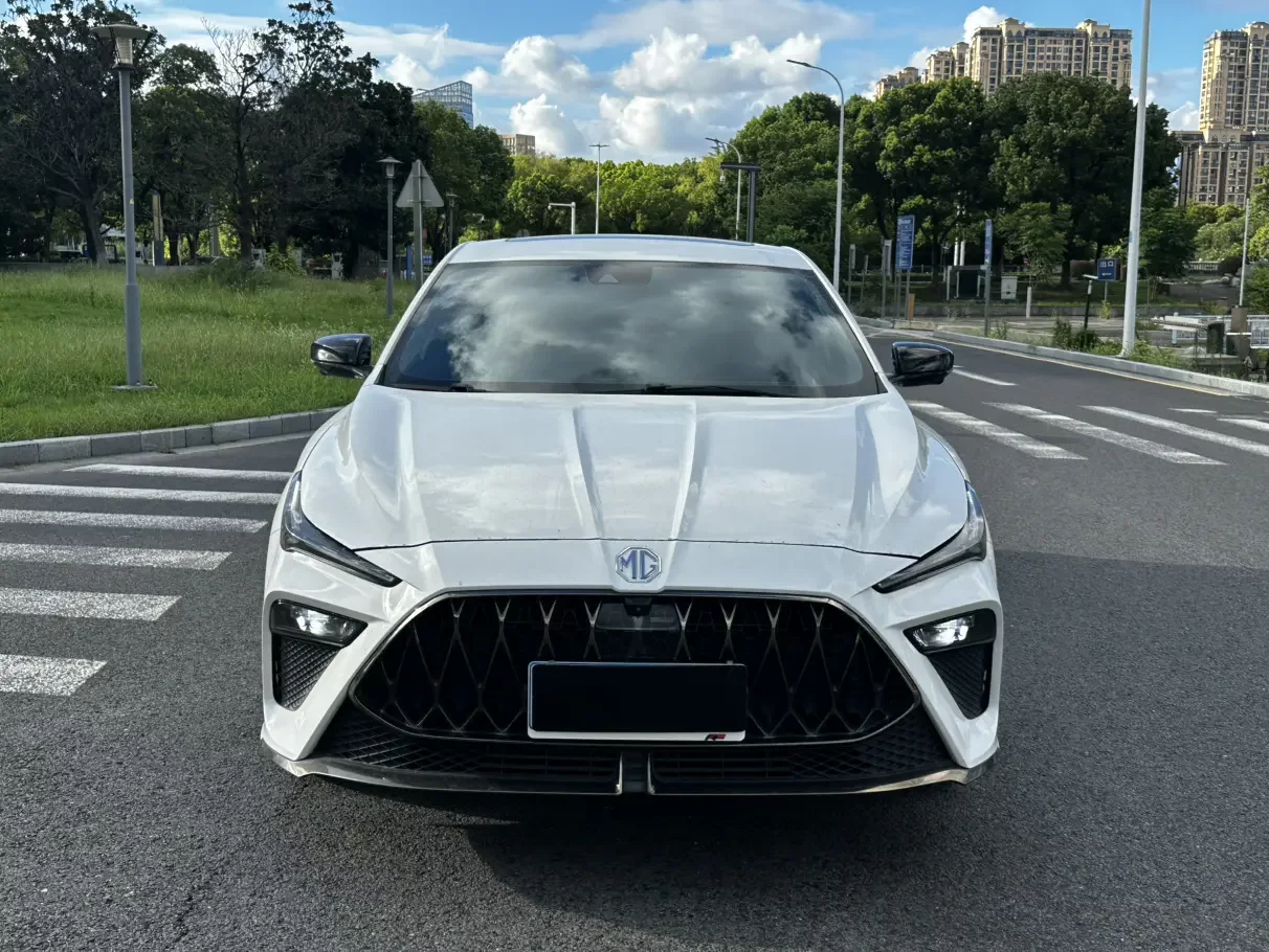 MG 5 Scorpio  из Китая