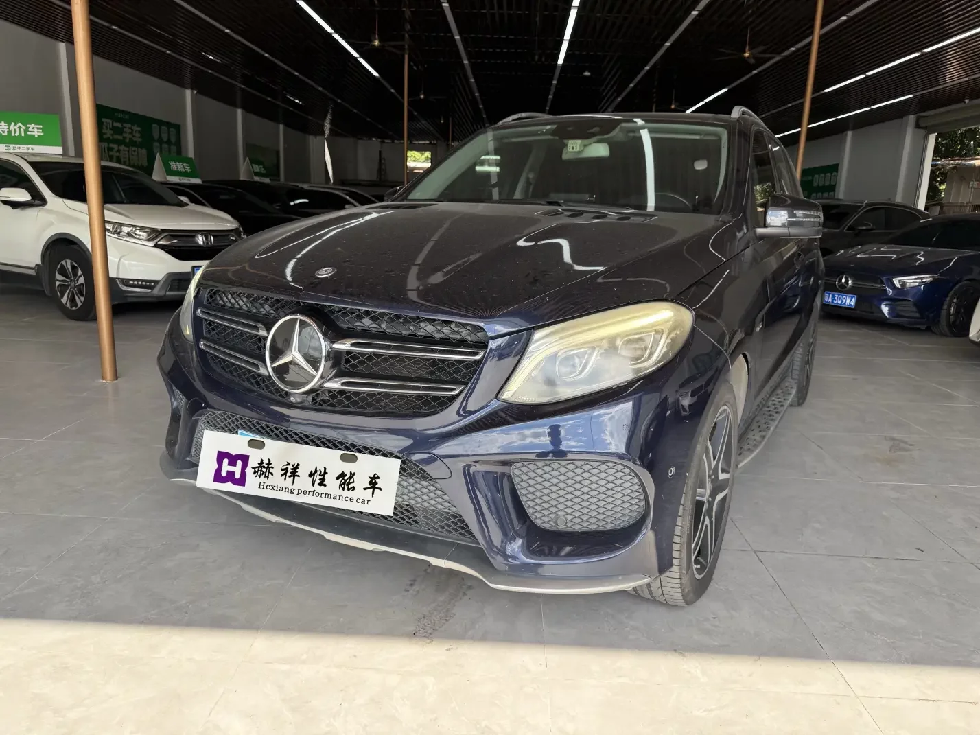 Mercedes-Benz GLE (Imported)