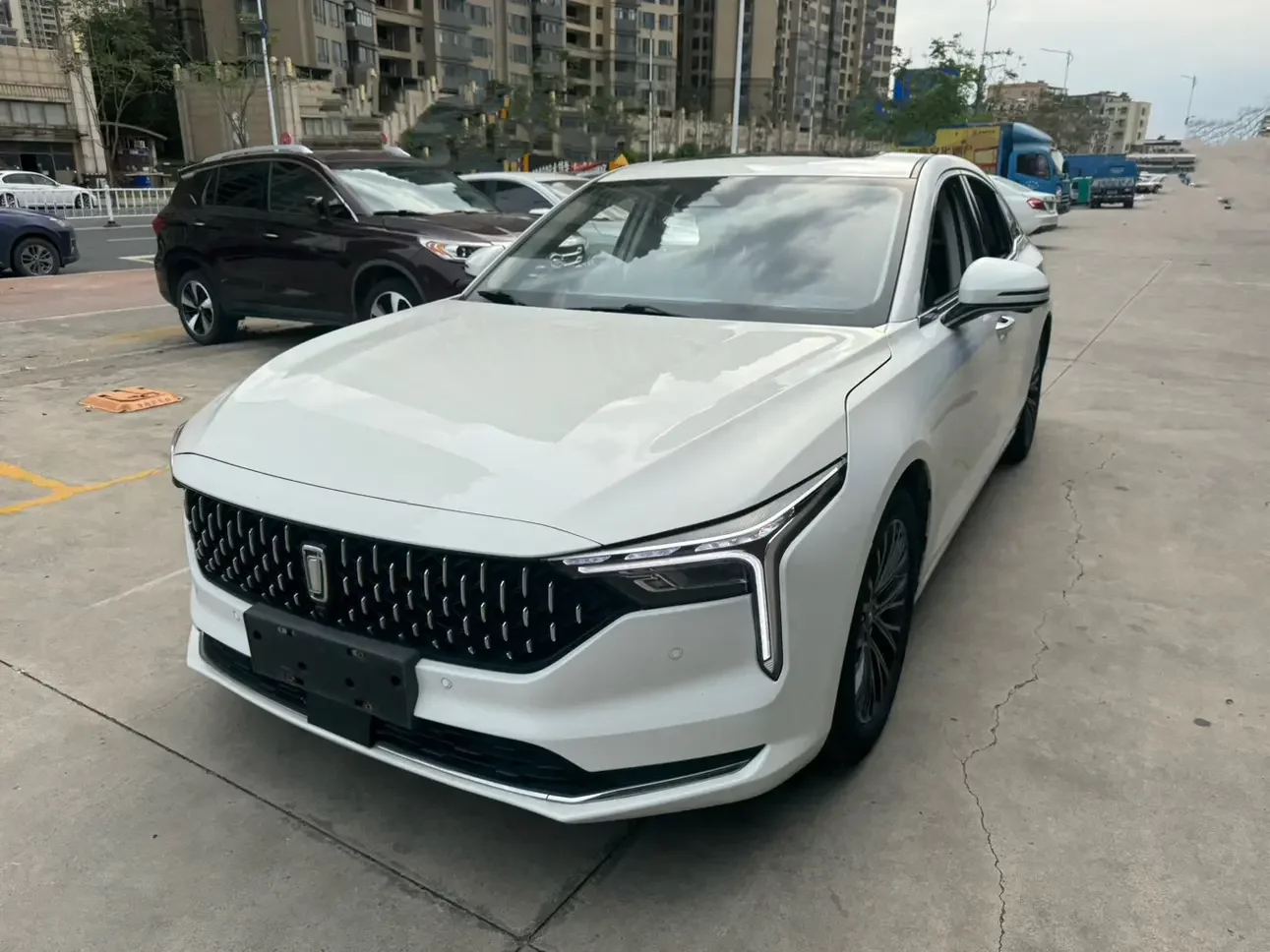 FAW Bestune B70 (Besturn B70)  из Китая