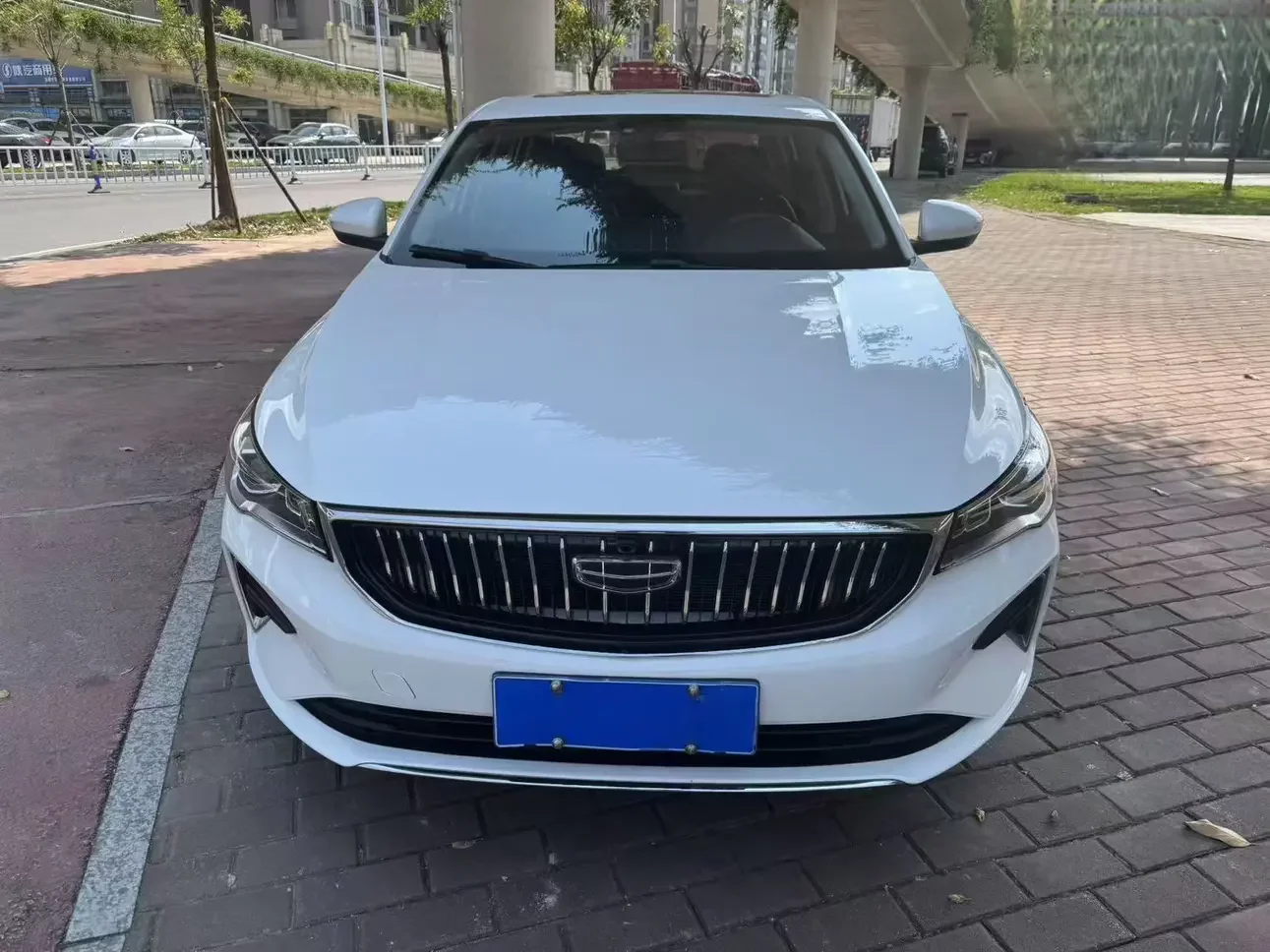 Geely emgrand