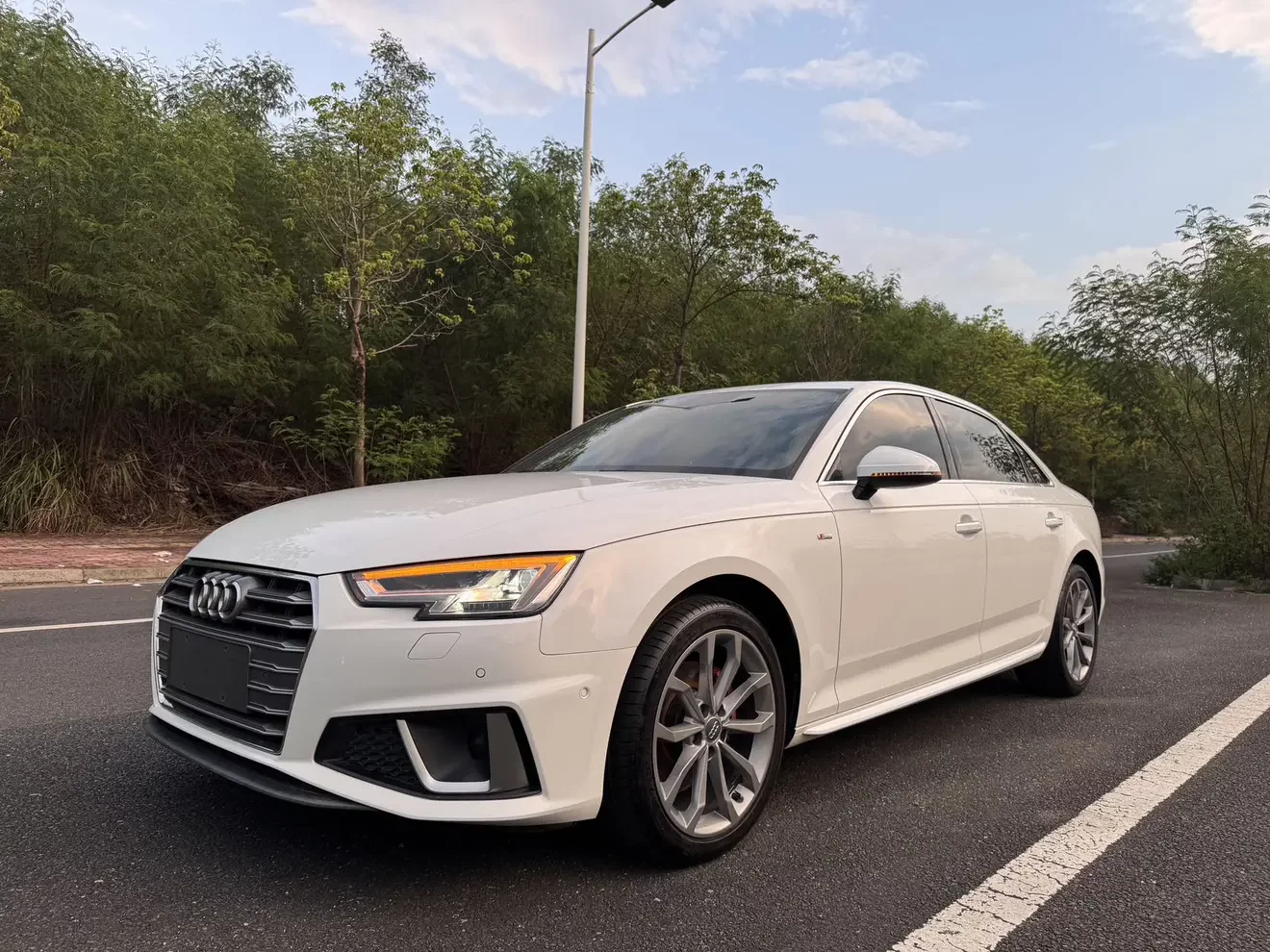 Audi A4L