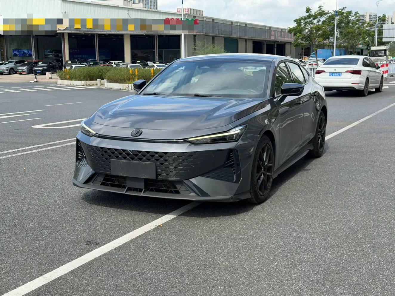 Changan UNI-V
