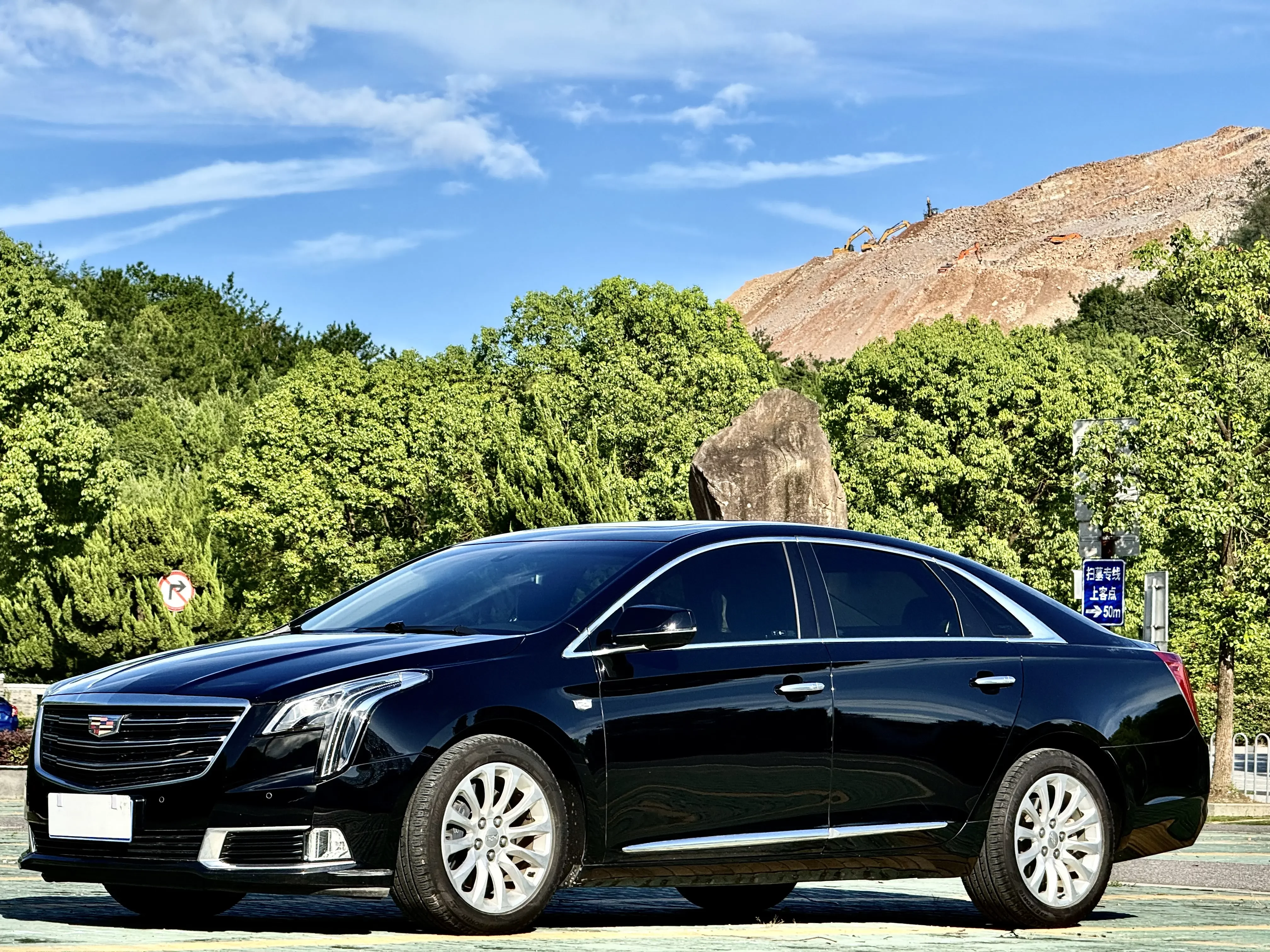 Cadillac XTS