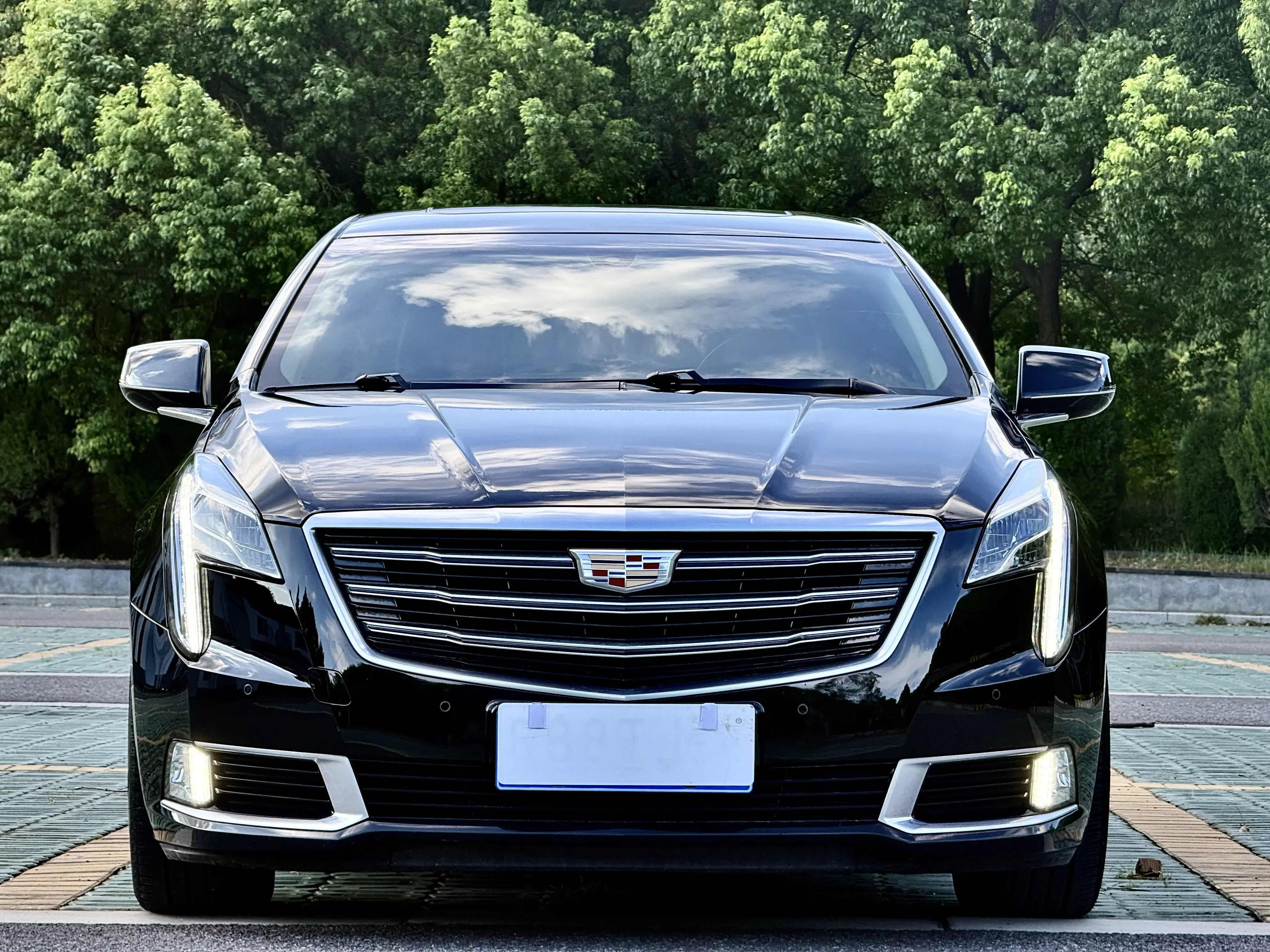 Cadillac XTS