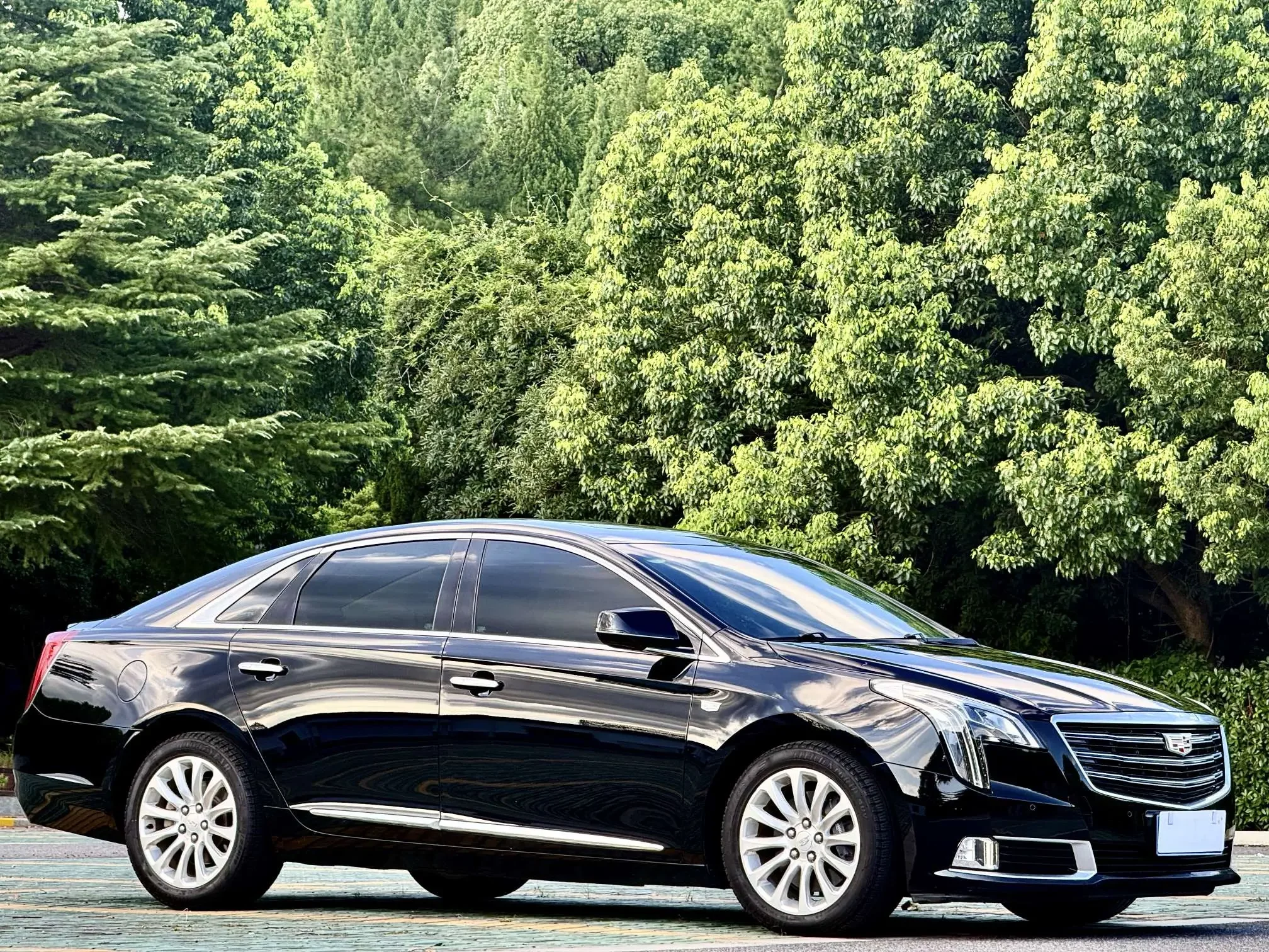 Cadillac XTS