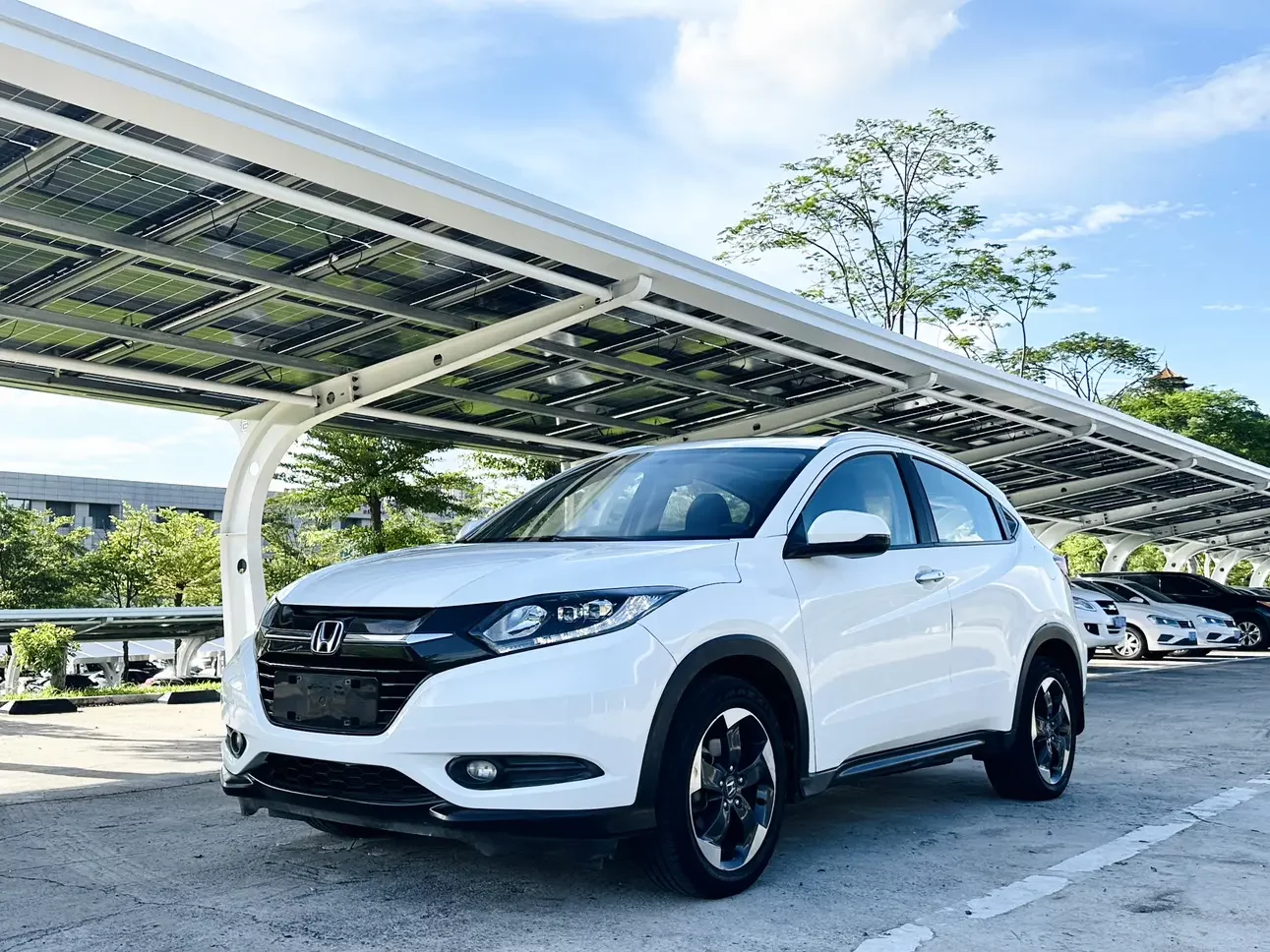 Honda Vezel (Binzhi)  из Китая