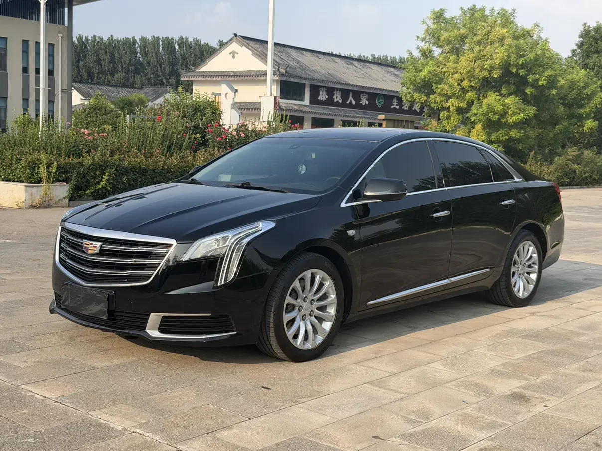 Cadillac XTS