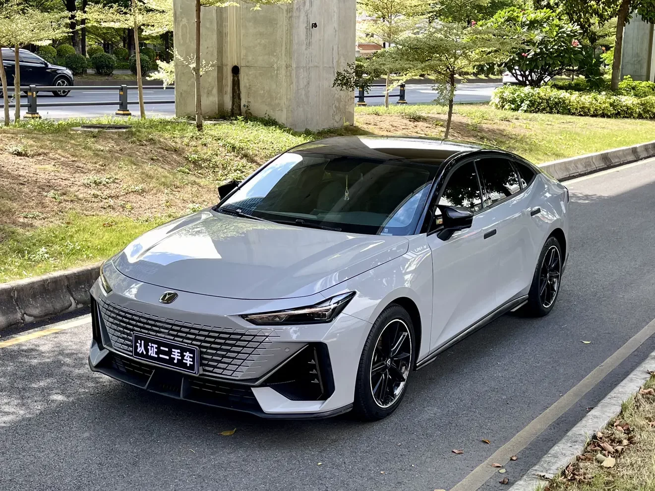 Changan UNI-V