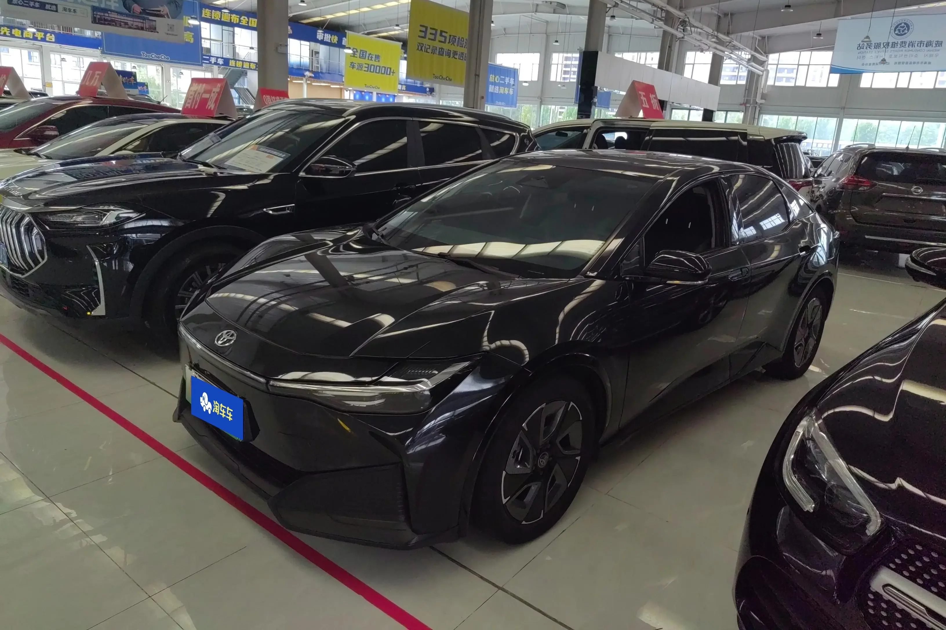 Toyota bZ3  из Китая
