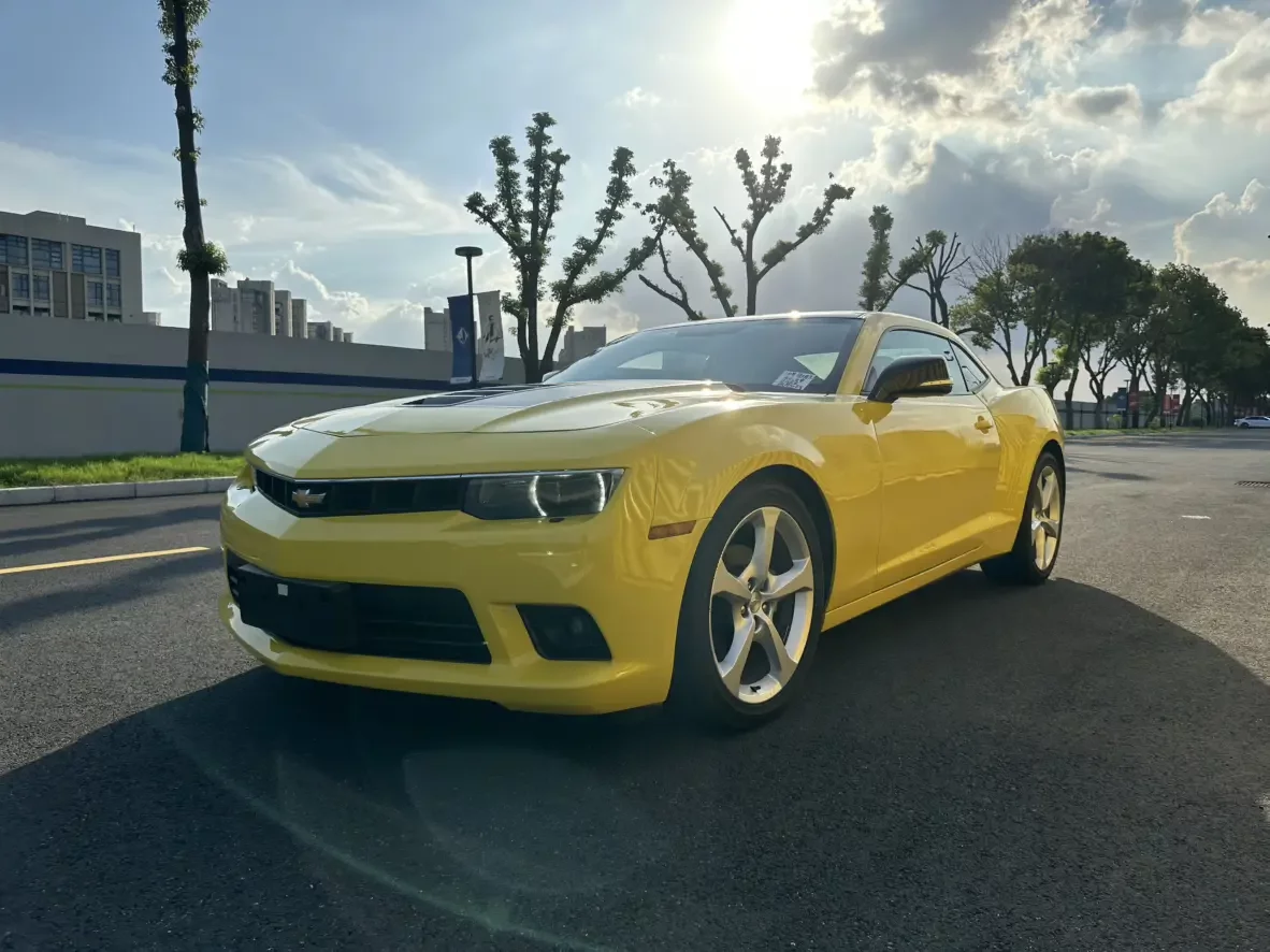 Chevrolet Camaro  из Китая