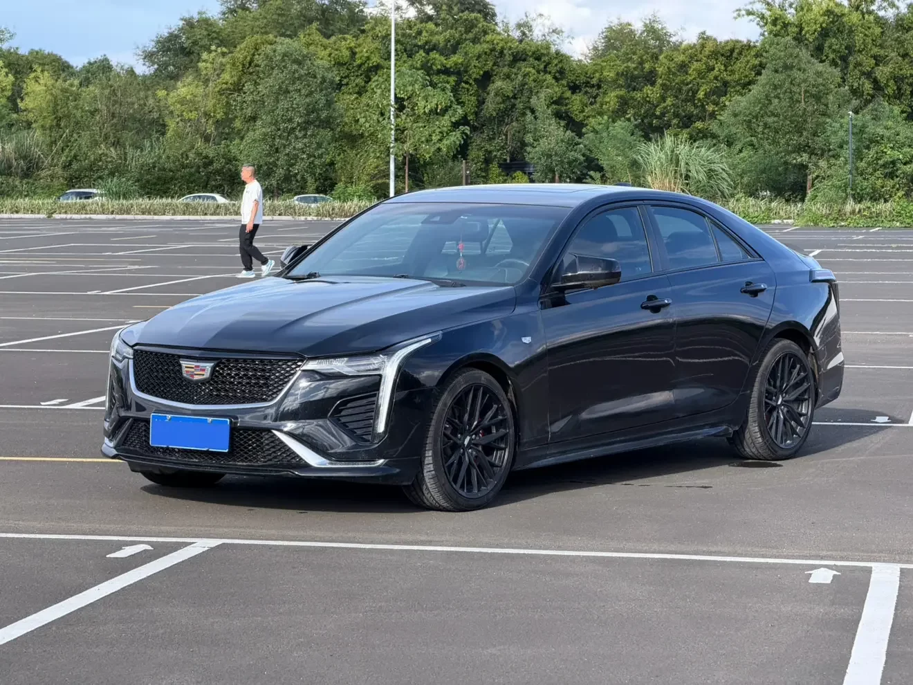 Cadillac CT4  из Китая
