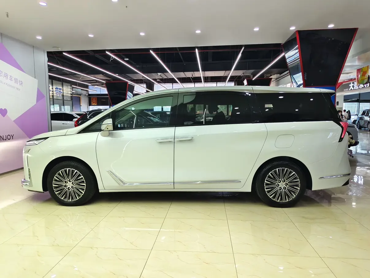 Buick GL8 PHEV