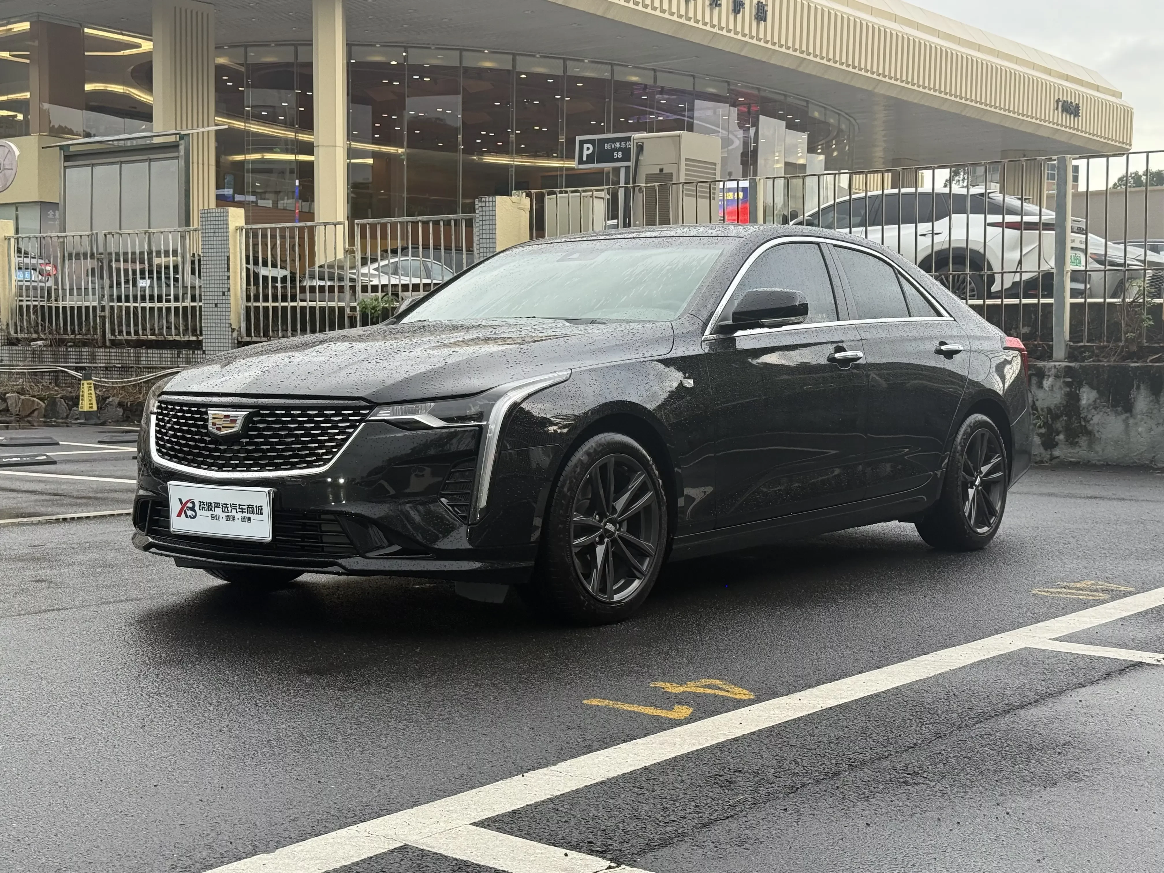 Cadillac CT4