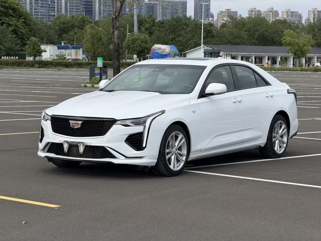 CADILLAC CT4