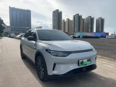 Leapmotor C11