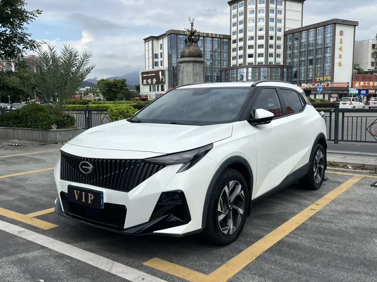 GAC Trumpchi GS3  из Китая