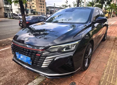 Dongfeng Yixuan MAX