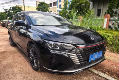 Dongfeng Yixuan MAX
