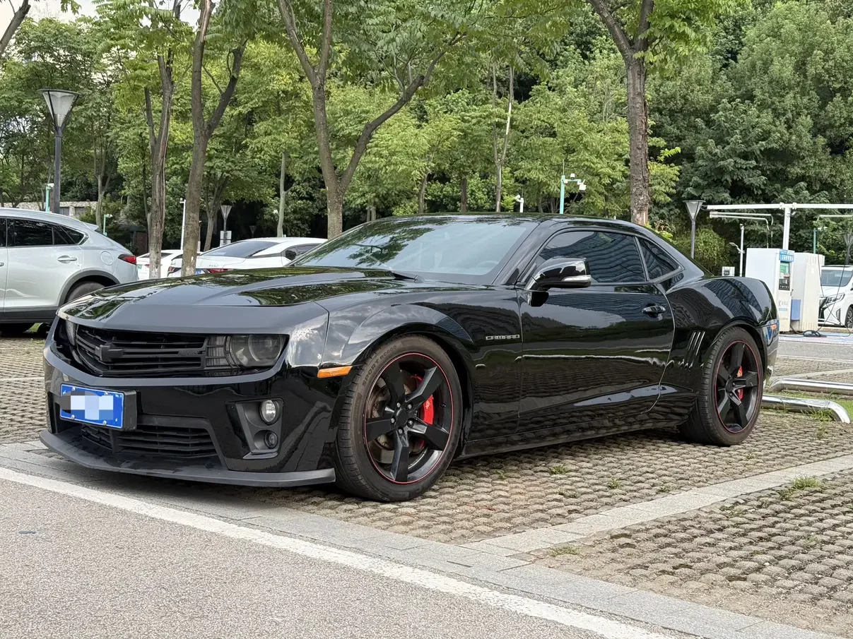 Chevrolet Camaro  из Китая