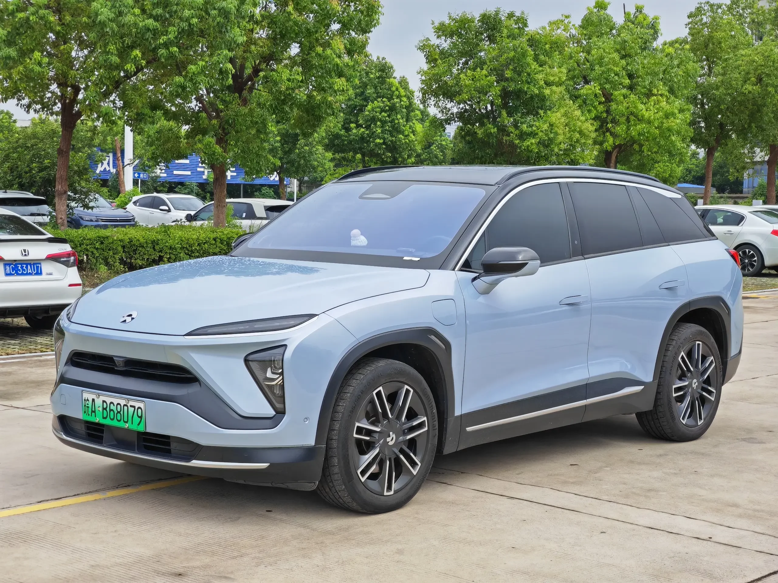NIO ES6