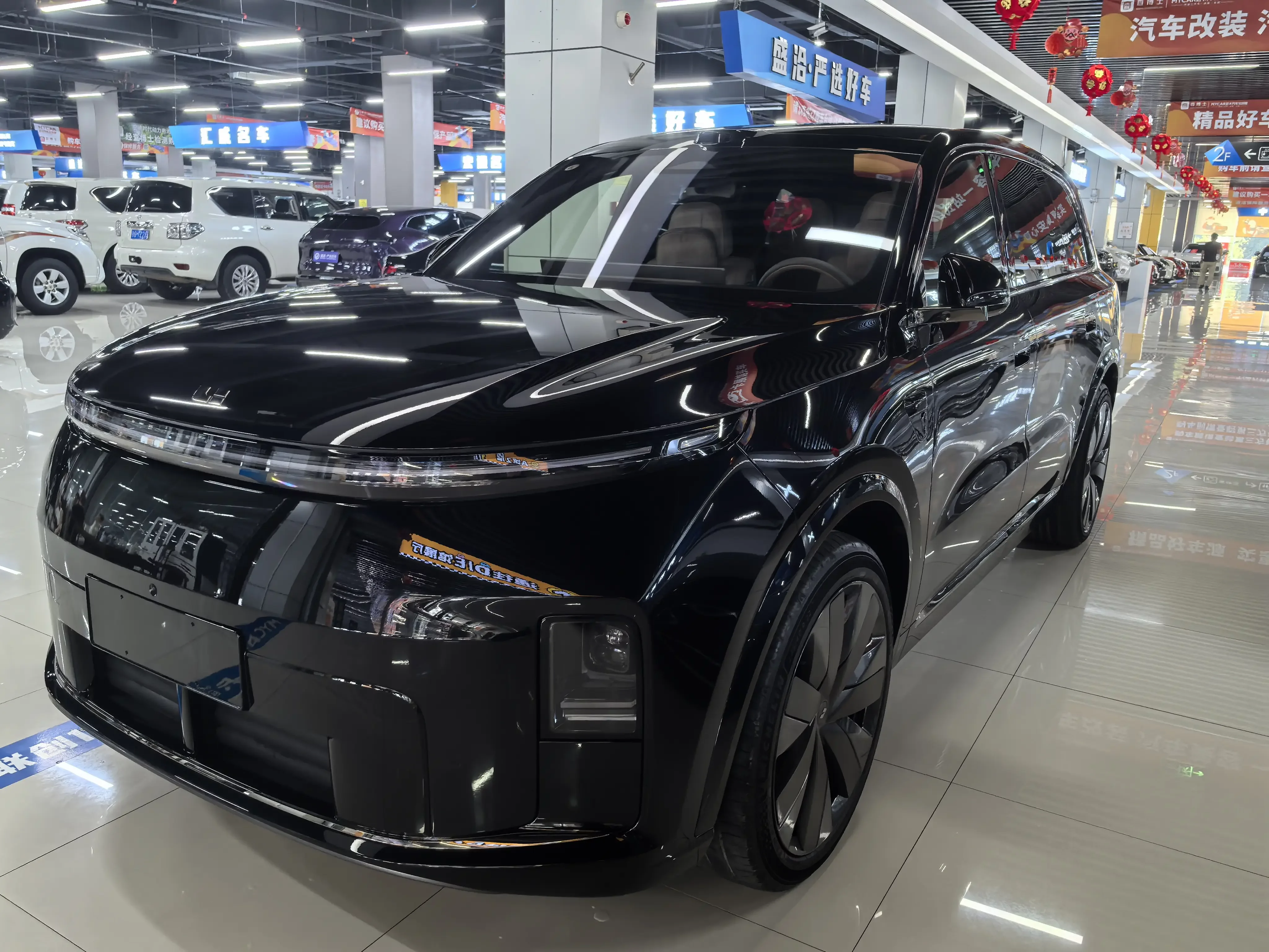 Lixiang L9