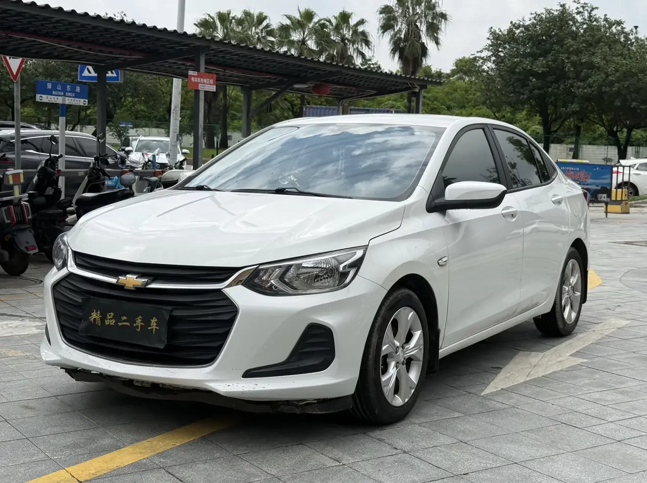 Chevrolet Onix (Kovoz)  из Китая
