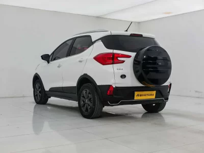 BYD Yuan EV