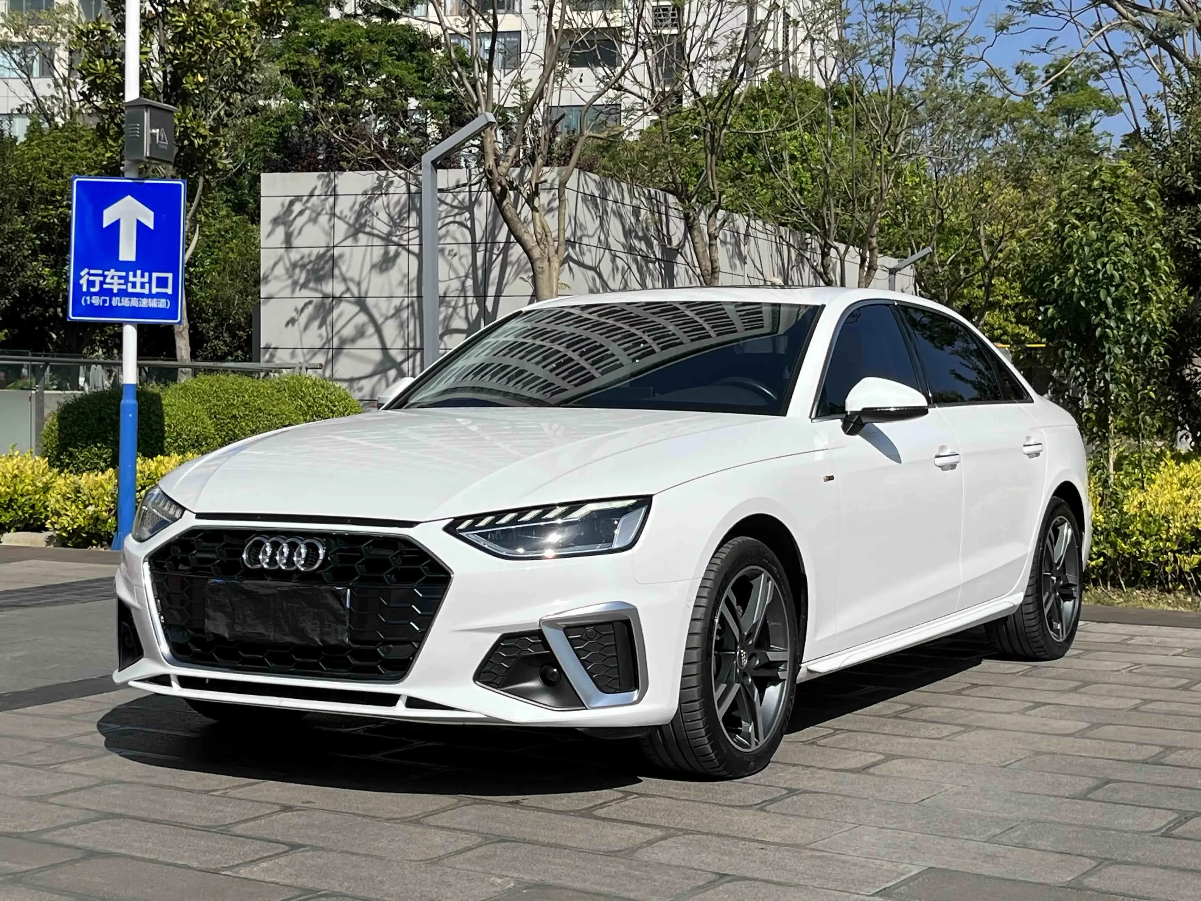 Audi A4L
