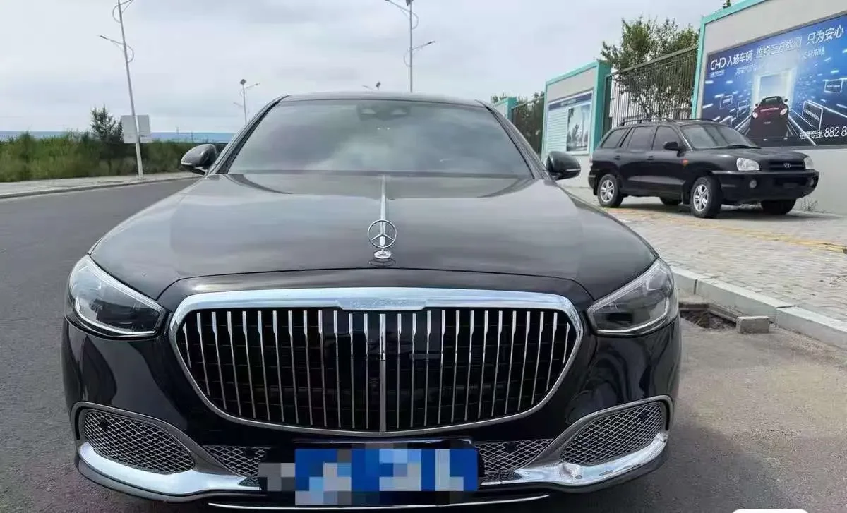 Mercedes-Benz Maybach S-Class