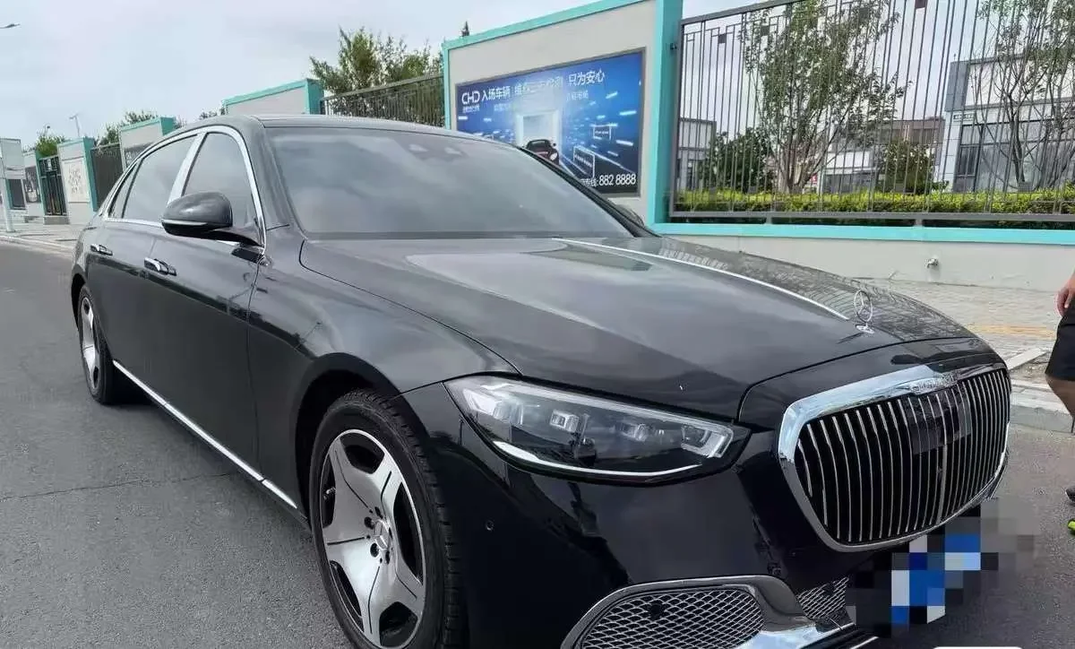 Mercedes-Benz Maybach S-Class