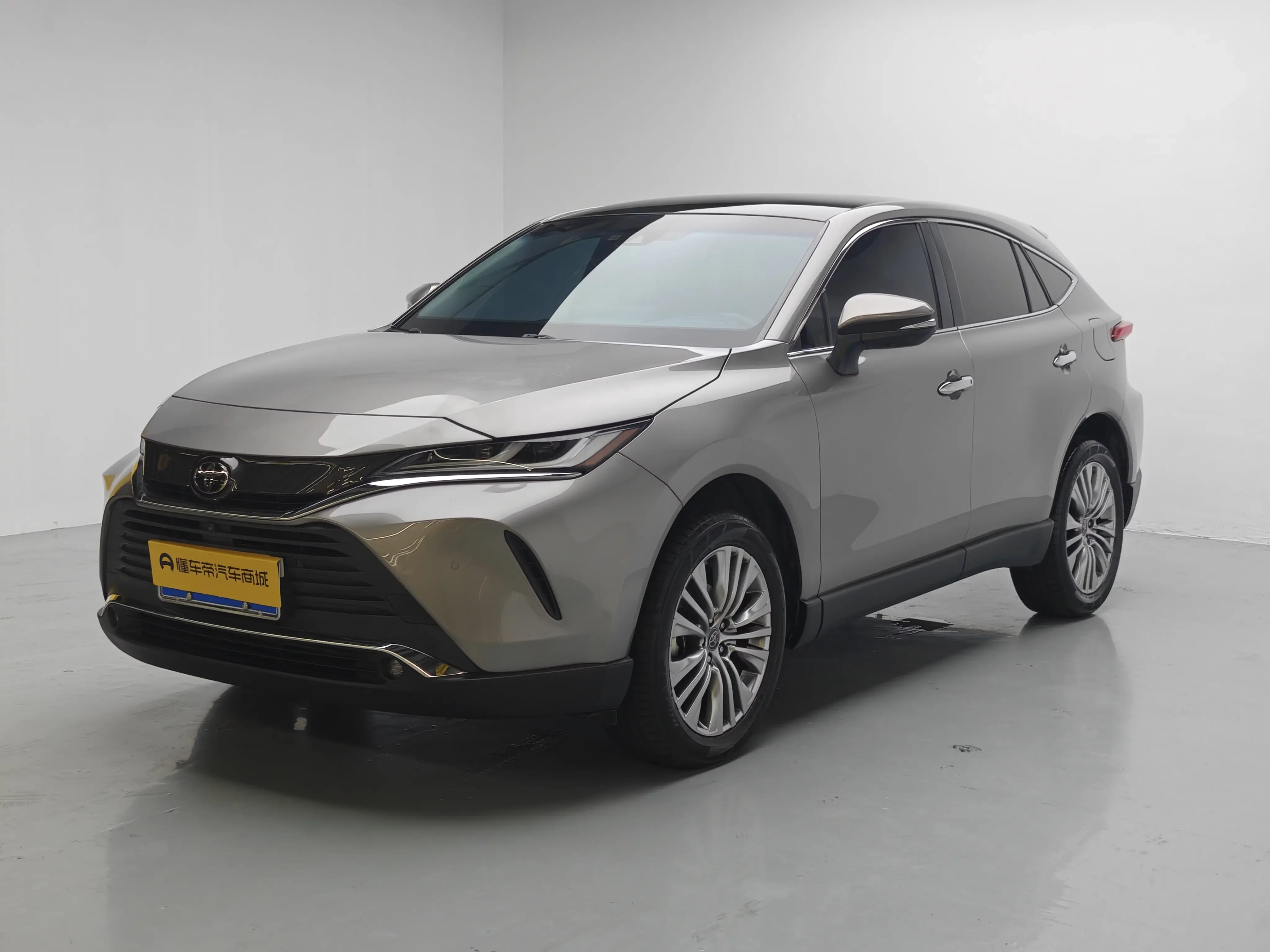 Toyota Harrier  из Китая