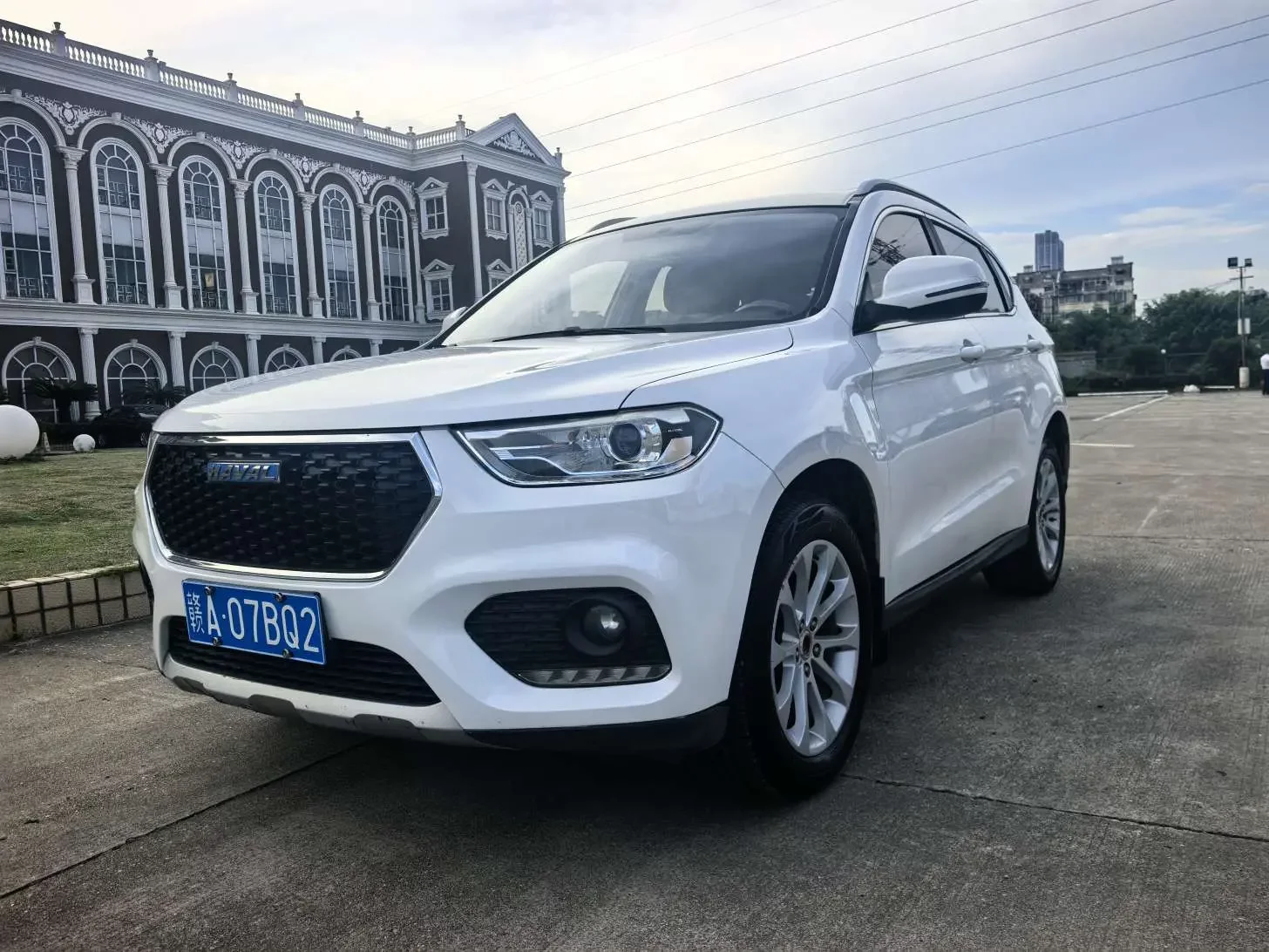 Haval H2